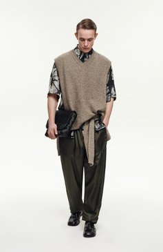 Мужской джемпер из хлопка и шерсти MAISON MARGIELA светло-зеленого цвета, арт. S50HL0033/M13108 | Фото 7 (Драгоценные камни: Проставлено; Рукава: Длинные; Материал сплава: Проставлено; Материал внешний: Шерсть, Хлопок; Длина (для топов): Стандартные; Мужское Кросс-КТ: Джемперы; Стили: Кэжуэл, Минимализм; Вырез: Круглый; Принт: Без принта)