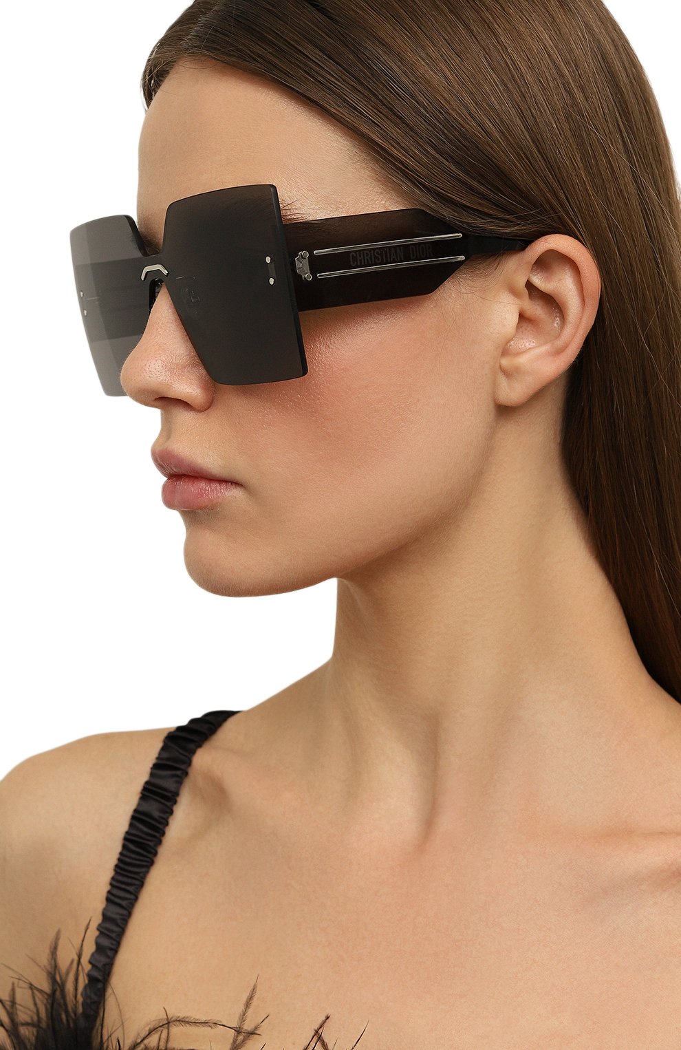 Солнцезащитные очки DIOR EYEWEAR черного цвета по цене 98700 руб., арт. DI0RCLUB M5U F0A0, фото 2 Солнцезащитные очки DIOR EYEWEAR, арт. DI0RCLUB M5U F0A0, фото 2