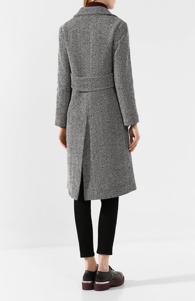 Пальто AVA ADORE черно-белого цвета по цене 115500 руб., арт. DIANA/19 AA FW19, фото 4 Пальто AVA ADORE, арт. DIANA/19 AA FW19, фото 4