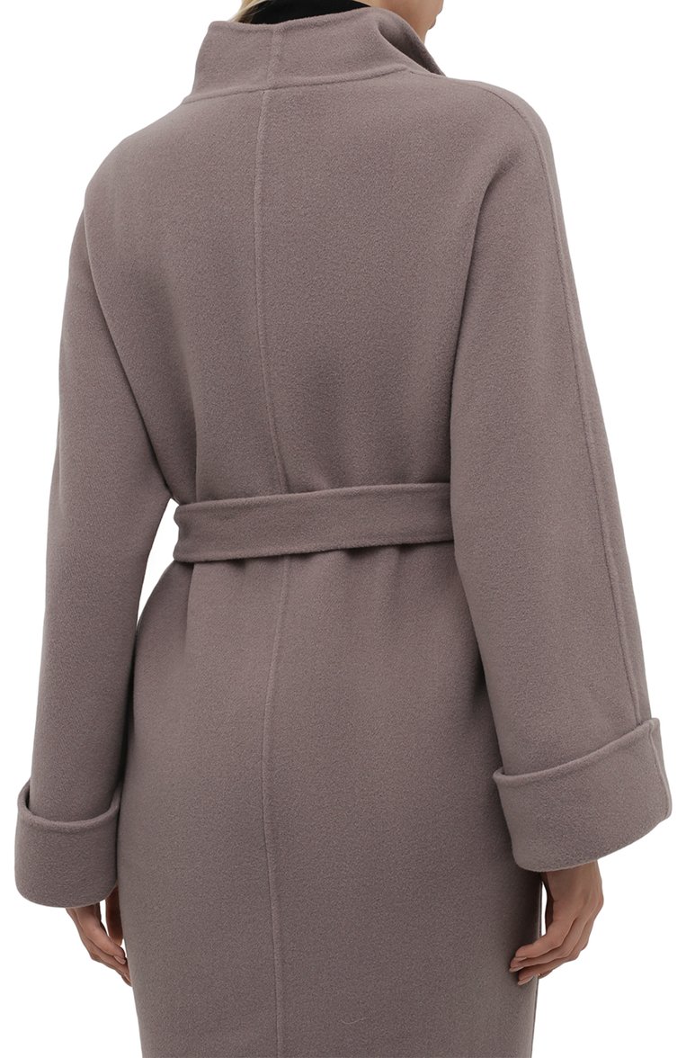 Женское шерстяное пальто с поясом GIORGIO ARMANI серого цвета, арт. 8WH0L002/T008G | Фото 4 (Рукава от горловины: Длинные; Рукава: Длинные; Материал внешний: Шерсть; Статус проверки: Проверено, Проверена категория; Длина (верхняя одежда): До колена; 1-2-бортные: Однобортные)
