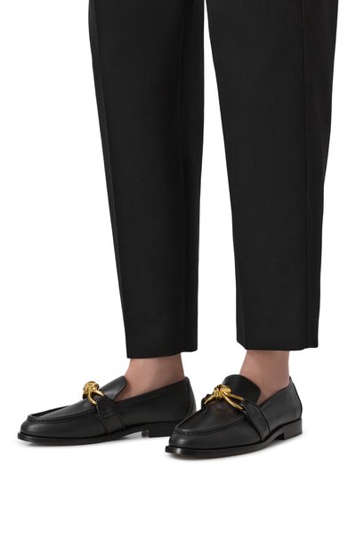 Кожаные лоферы astaire BOTTEGA VENETA черного цвета по цене 131000 руб., арт. 796697/V5DZ0, фото 2 Кожаные лоферы astaire BOTTEGA VENETA, арт. 796697/V5DZ0, фото 2