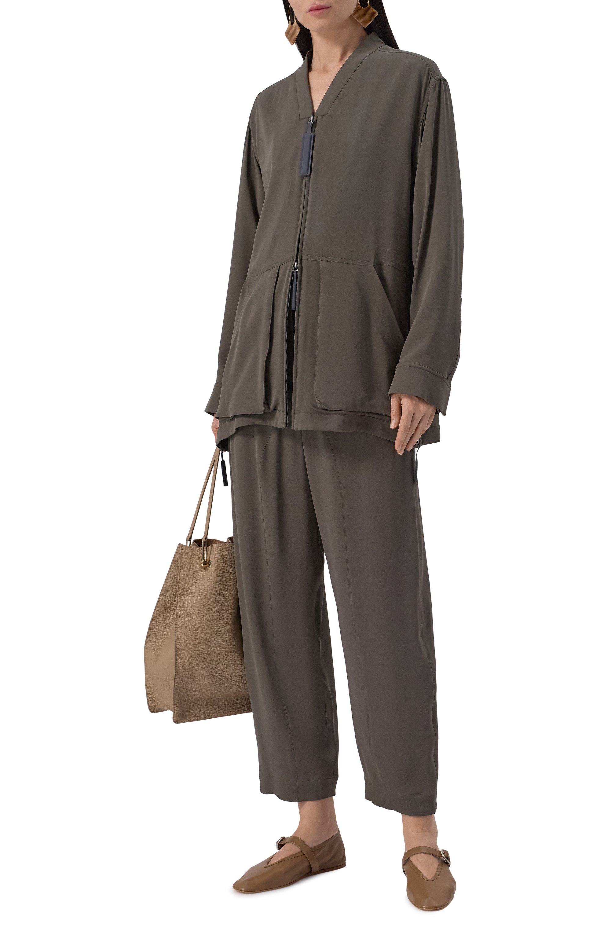 Шелковая куртка GIORGIO ARMANI хаки цвета по цене 481500 руб., арт. GW000757/TE10814, фото 2 Шелковая куртка GIORGIO ARMANI, арт. GW000757/TE10814, фото 2