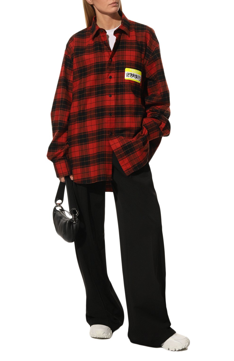 Хлопковая рубашка VETEMENTS красного цвета по цене 108500 руб., арт. UA53SH700R 1008/W, фото 2 Хлопковая рубашка VETEMENTS, арт. UA53SH700R 1008/W, фото 2