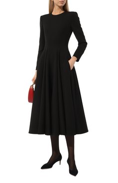 Женские замшевые туфли GIORGIO ARMANI темно-синего цвета, арт. X1E718/XC067 | Фото 2 (Подошва: Плоская; Материал внутренний: Натуральная кожа; Материал внешний: Замша, Натуральная кожа; Драгоценные камни: Проставлено; Материал сплава: Проставлено; Каблук высота: Средний; Каблук тип: Шпилька)