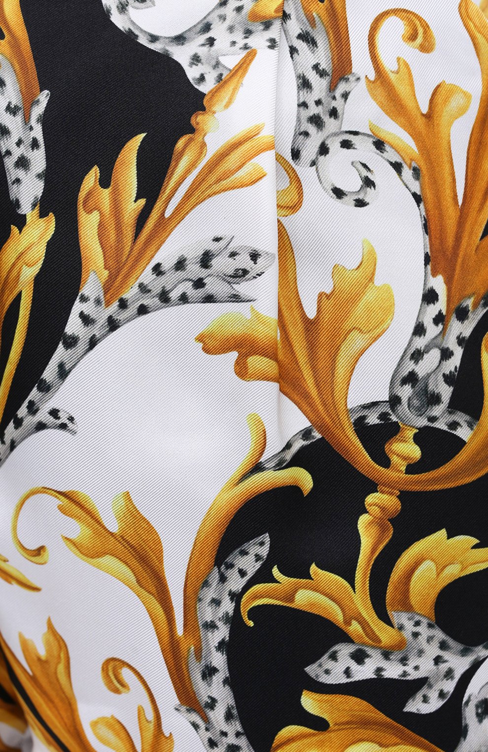 Шорты VERSACE разноцветного цвета по цене 77650 руб., арт. A85704/A235433, фото 5 Шорты VERSACE, арт. A85704/A235433, фото 5
