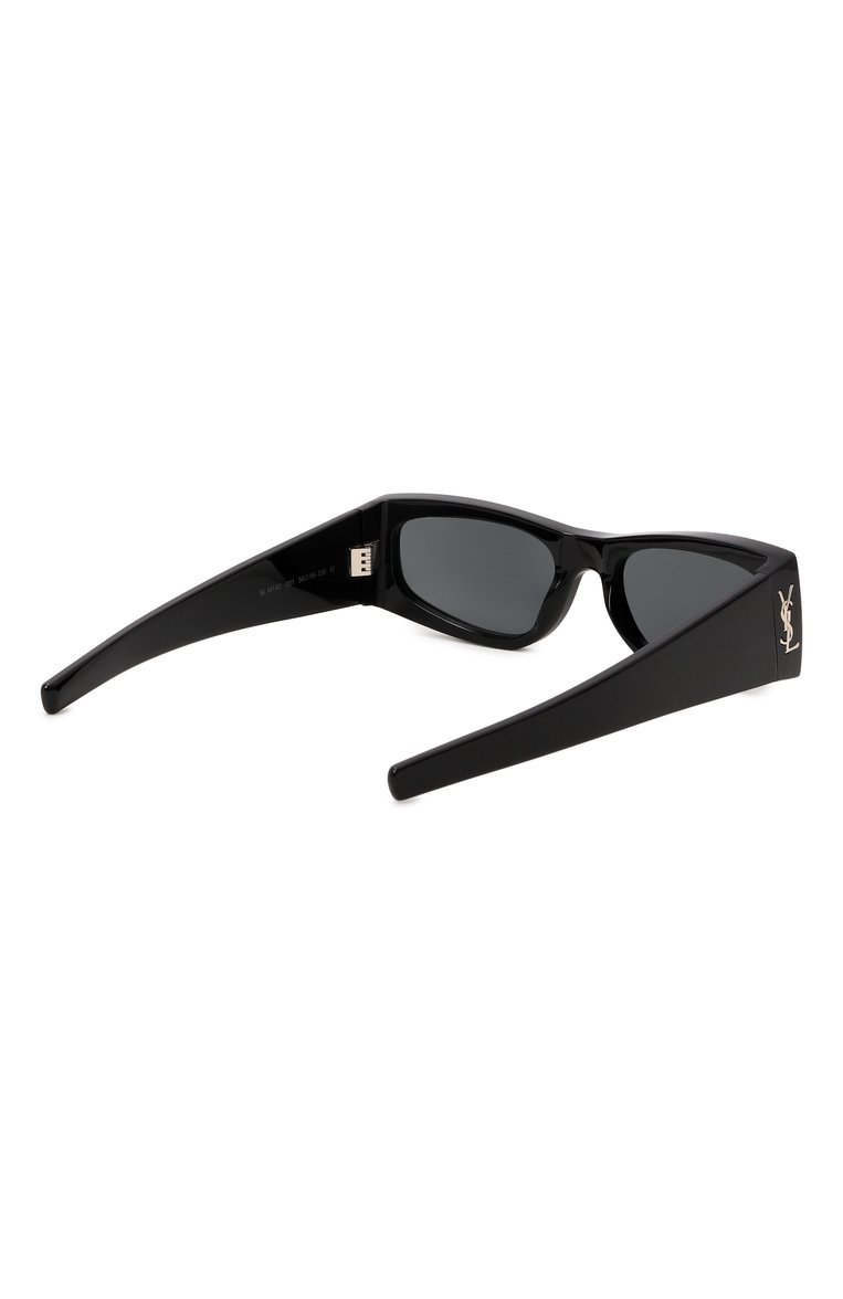 Женские солнцезащитные очки SAINT LAURENT черного цвета, арт. SL M140 001 | Фото 4 (Нос: Не проставлено; Тип очков: С/з; Региональные ограничения белый список (Axapta Mercury): Не проставлено; Материал: Пластик; Оптика Гендер: оптика-женское; Очки форма: Прямоугольные)