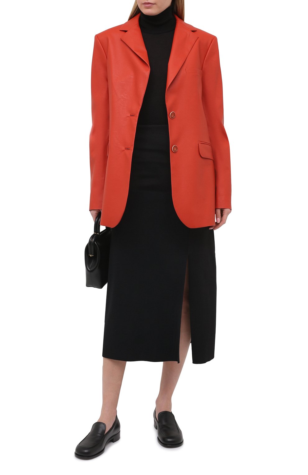 Жакет из экокожи LESYANEBO красного цвета по цене 58000 руб., арт. FW20/Н-468/VL, фото 2 Жакет из экокожи LESYANEBO, арт. FW20/Н-468/VL, фото 2