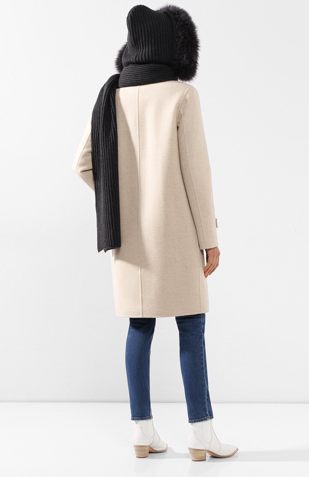 Кашемировый шарф с капюшоном BRUNELLO CUCINELLI темно-серого цвета по цене 187500 руб., арт. M52502899, фото 6 Кашемировый шарф с капюшоном BRUNELLO CUCINELLI, арт. M52502899, фото 6