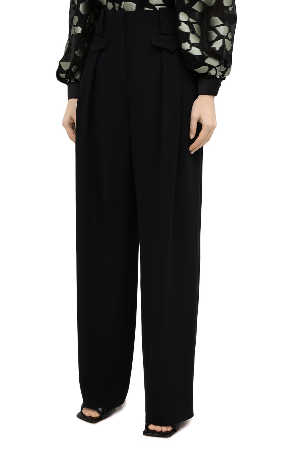 Брюки из вискозы и шелка GIORGIO ARMANI черного цвета по цене 119000 руб., арт. 0WHPP0DD/T008A, фото 3 Брюки из вискозы и шелка GIORGIO ARMANI, арт. 0WHPP0DD/T008A, фото 3
