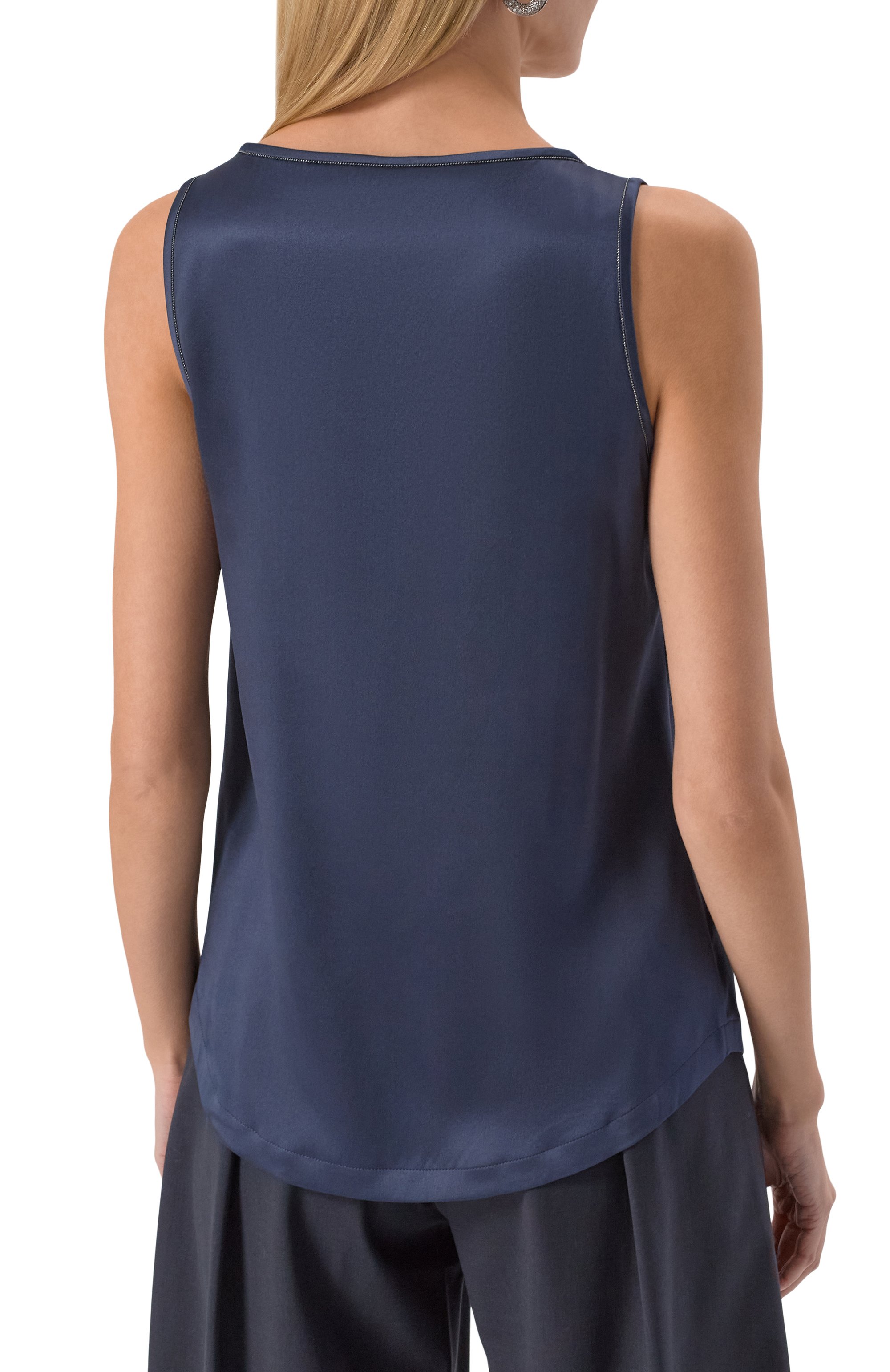 Атласный топ BRUNELLO CUCINELLI синего цвета по цене 128000 руб., арт. MPC59DE330, фото 4 Атласный топ BRUNELLO CUCINELLI, арт. MPC59DE330, фото 4