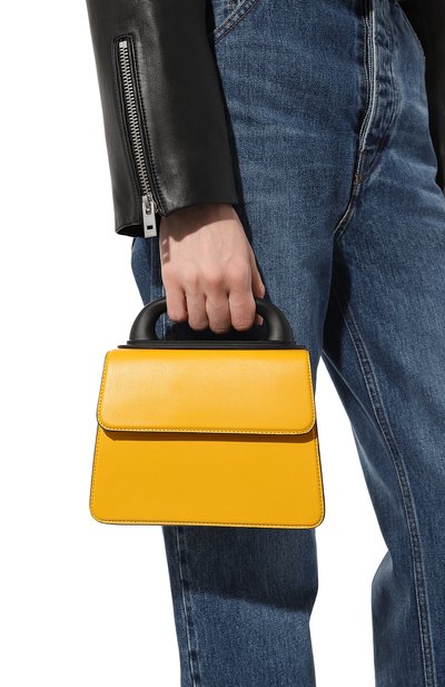 Сумка MOSCHINO желтого цвета по цене 98600 руб., арт. 2312 A7454/8008, фото 2 Сумка MOSCHINO, арт. 2312 A7454/8008, фото 2