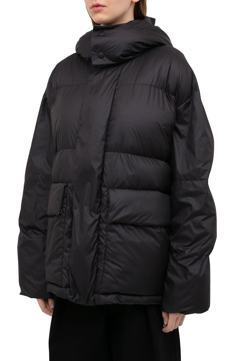 Куртка STELLA MCCARTNEY черного цвета по цене 131000 руб., арт. 601724/SPN04, фото 4 Куртка STELLA MCCARTNEY, арт. 601724/SPN04, фото 4