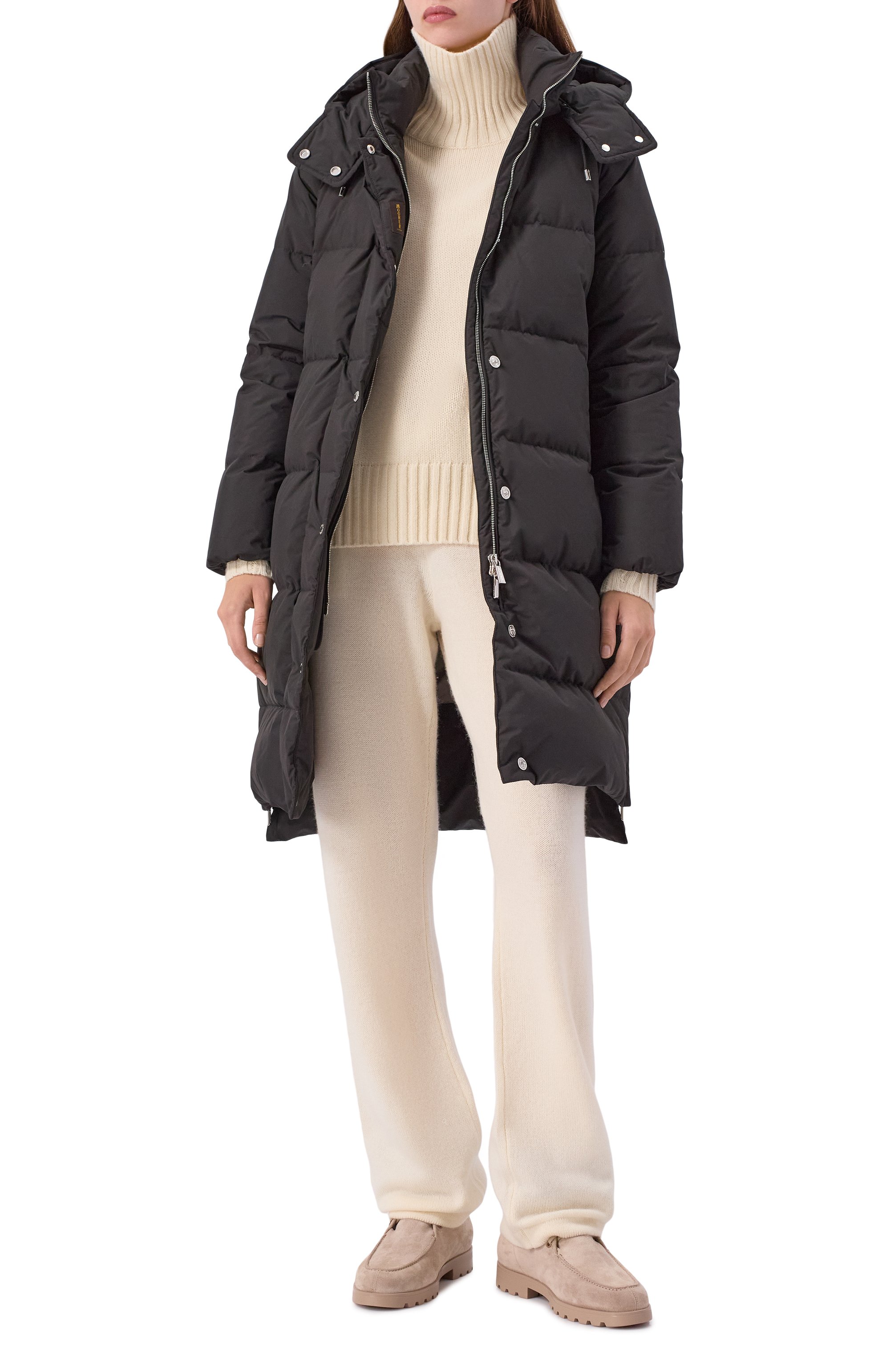 Пуховик bridget-stp MOORER черного цвета по цене 281500 руб., арт. BRIDGET/STP, фото 2 Пуховик bridget-stp MOORER, арт. BRIDGET/STP, фото 2