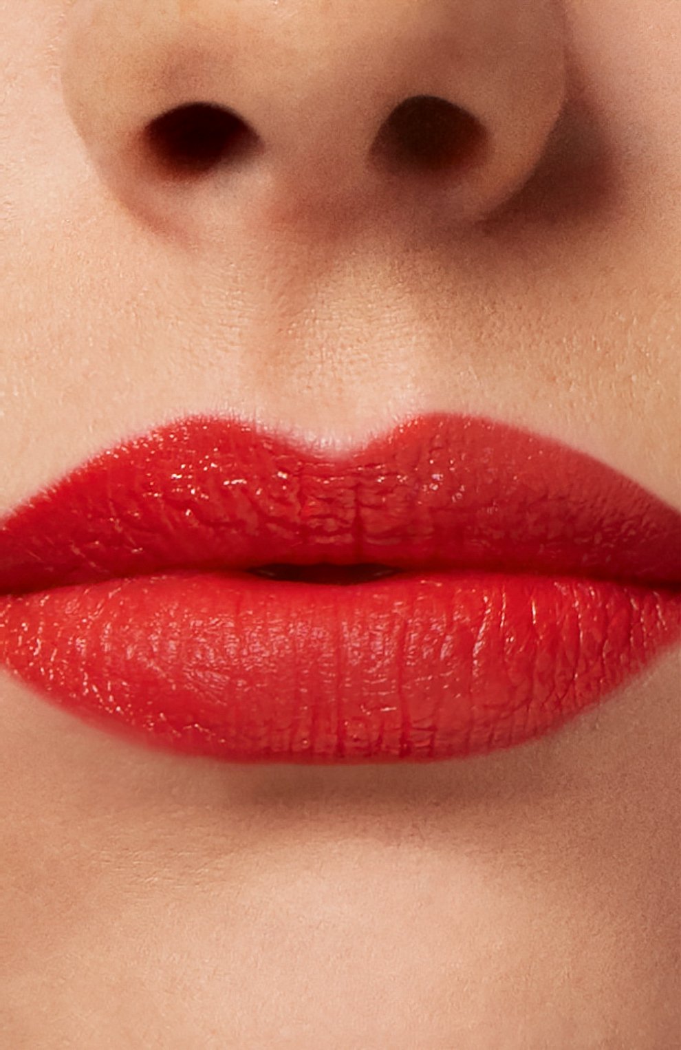 Губная помада rosso valentino matte (рефил), 403a (3.5g) VALENTINO цвета по цене 4290 руб., арт. 3614273232258, фото 2 Губная помада rosso valentino matte (рефил), 403a (3.5g) VALENTINO, арт. 3614273232258, фото 2