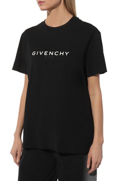 Женская хлопковая футболка GIVENCHY черного цвета, арт. BW707Z3Z5W | Фото 3 (Рукава: Короткие; Длина (для топов): Стандартные; Принт: С принтом; Материал сплава: Проставлено; Материал внешний: Хлопок; Женское Кросс-КТ: Футболка-одежда; Драгоценные камни: Про�ставлено; Стили: Кэжуэл)