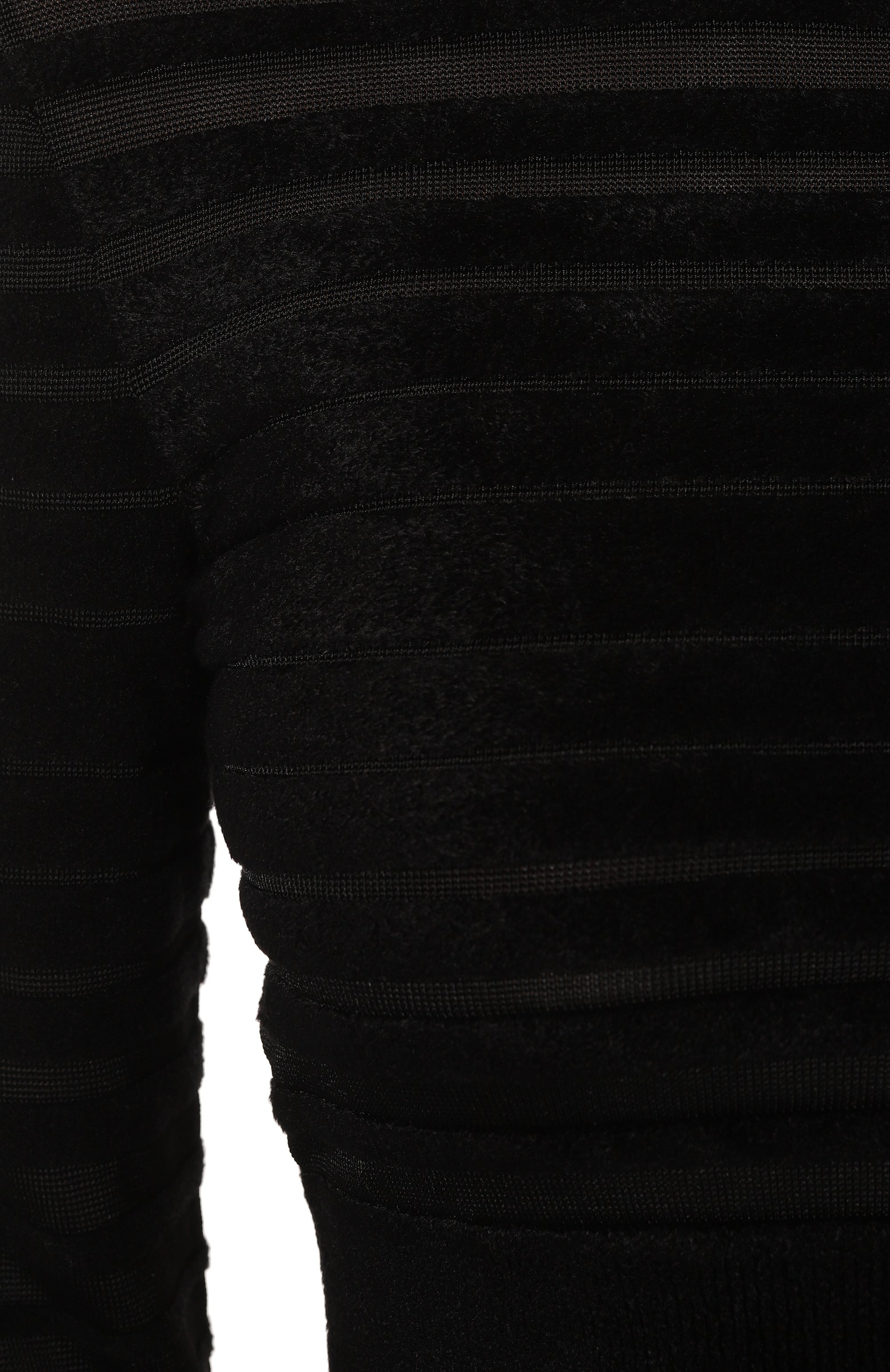 Пуловер из вискозы NINA RICCI черного цвета по цене 69200 руб., арт. 24AMPU016/ML0554, фото 5 Пуловер из вискозы NINA RICCI, арт. 24AMPU016/ML0554, фото 5