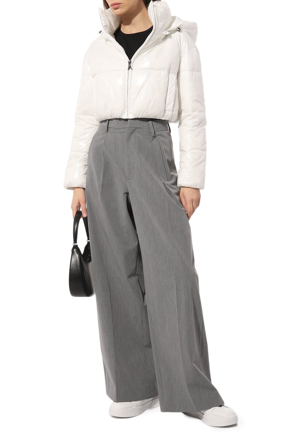 Утепленная куртка PATRIZIA PEPE белого цвета по цене 37800 руб., арт. 8O0085_A304, фото 2 Утепленная куртка PATRIZIA PEPE, арт. 8O0085_A304, фото 2