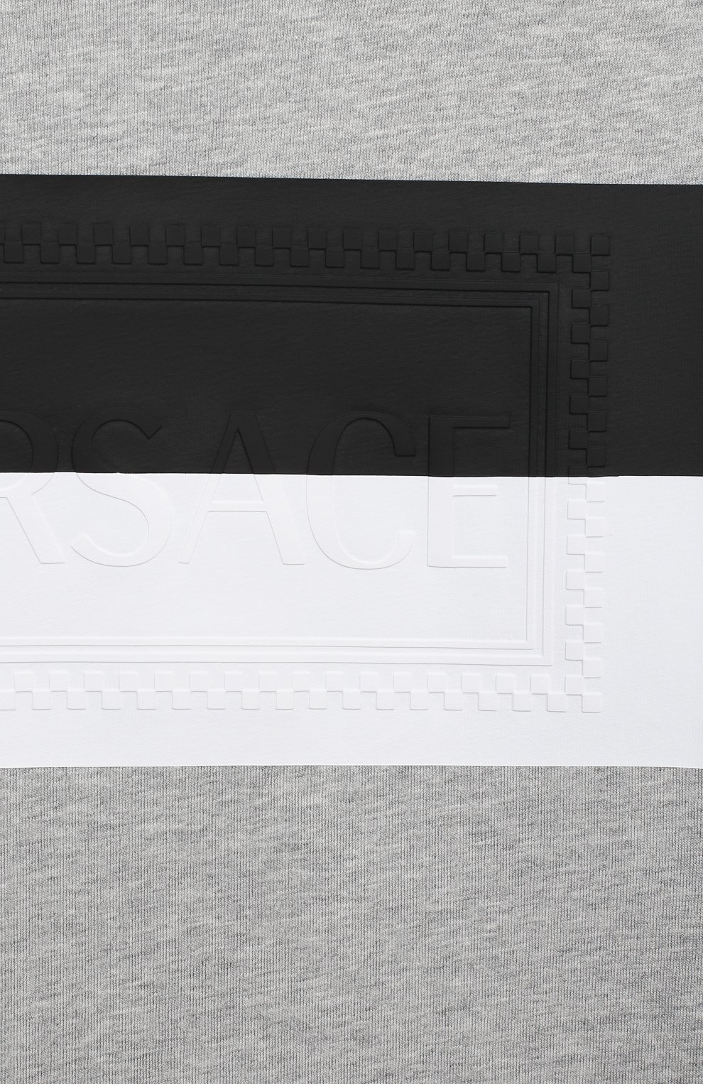Хлопковая футболка VERSACE серого цвета по цене 18800 руб., арт. YD000265/YA00079/8A-14A, фото 3 Хлопковая футболка VERSACE, арт. YD000265/YA00079/8A-14A, фото 3