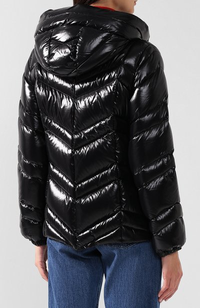 Стеганый пуховик с капюшоном MONCLER черного цвета по цене 76400 руб., арт. D2-093-46378-05-68950, фото 4 Стеганый пуховик с капюшоном MONCLER, арт. D2-093-46378-05-68950, фото 4