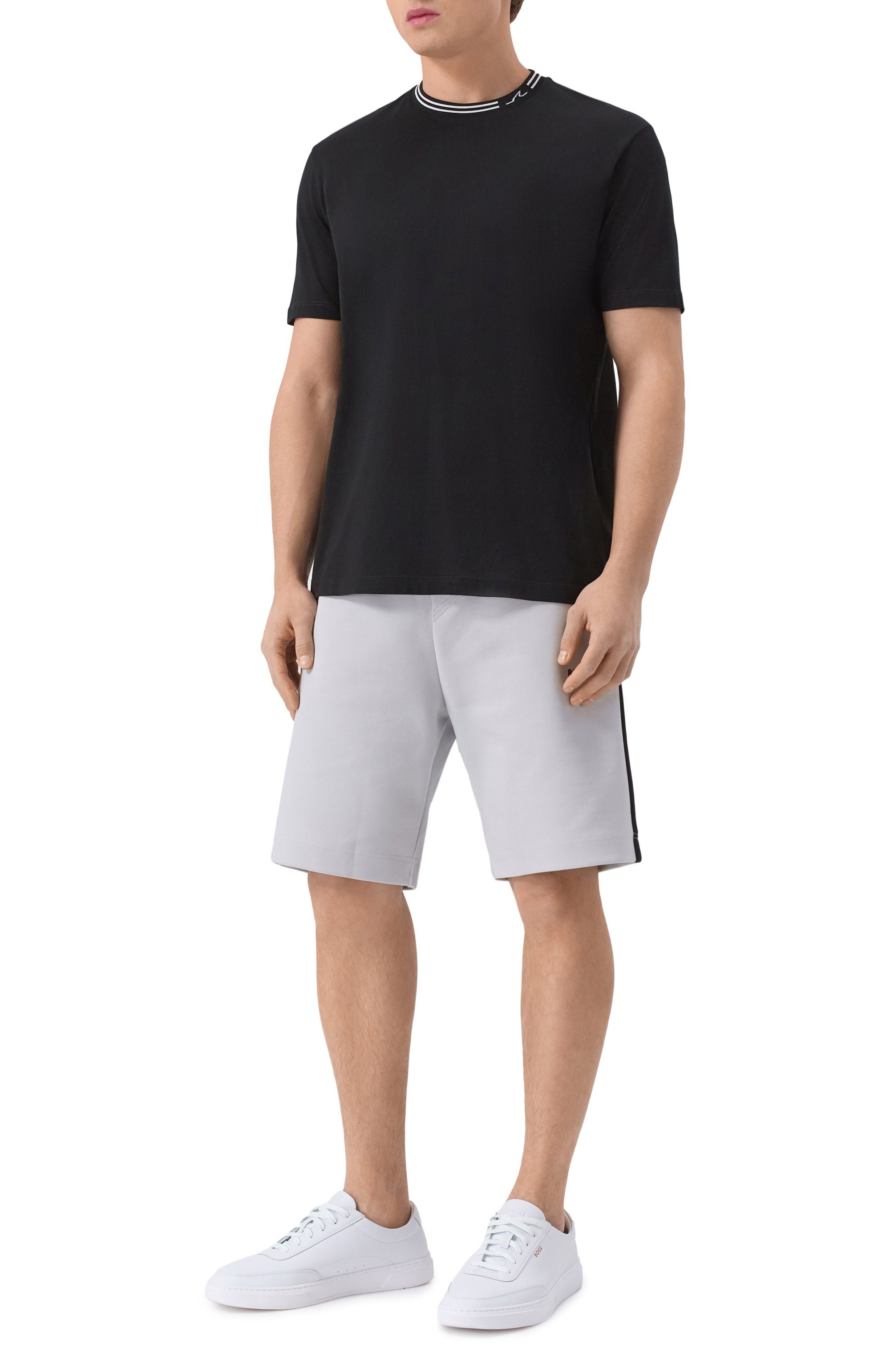 Хлопковые шорты BOSS GREEN светло-серого цвета по цене 17950 руб., арт. 50530051, фото 2 Хлопковые шорты BOSS GREEN, арт. 50530051, фото 2