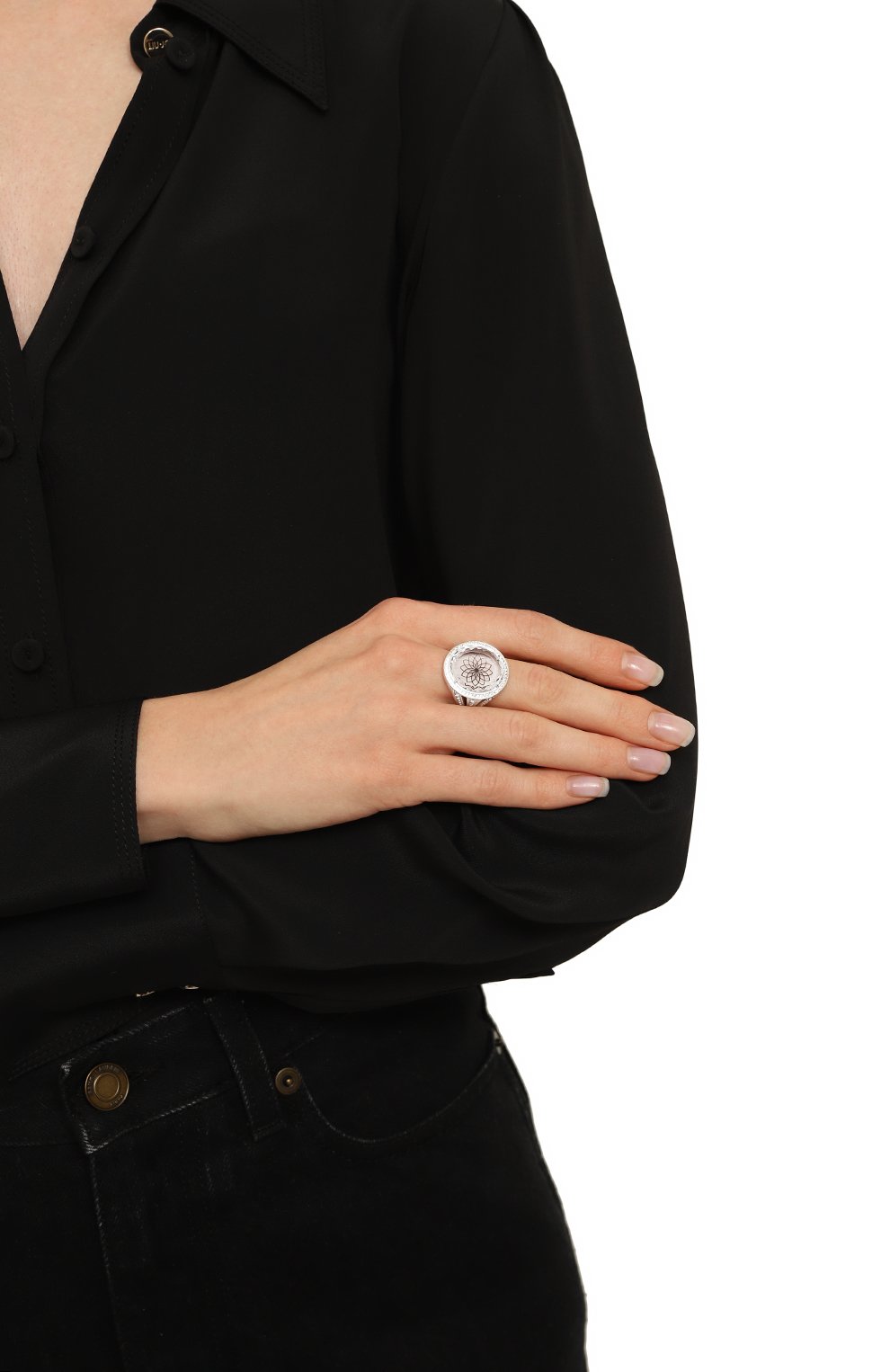 Кольцо DZHANELLI серебряного цвета по цене 81000 руб., арт. 00006, фото 2 Кольцо DZHANELLI, арт. 00006, фото 2