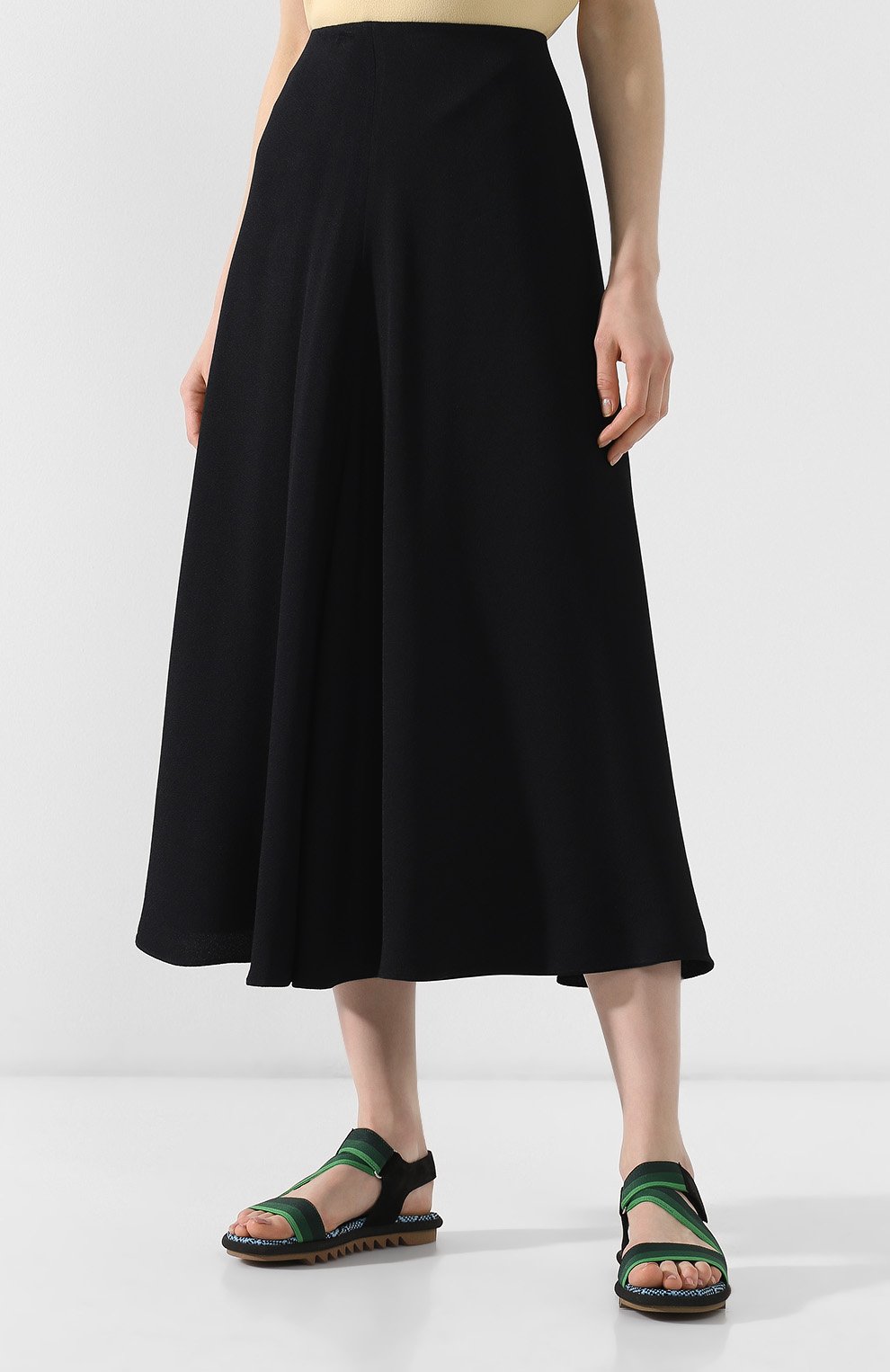 Юбка-макси THEORY черного цвета по цене 36950 руб., арт. I1006305, фото 3 Юбка-макси THEORY, арт. I1006305, фото 3