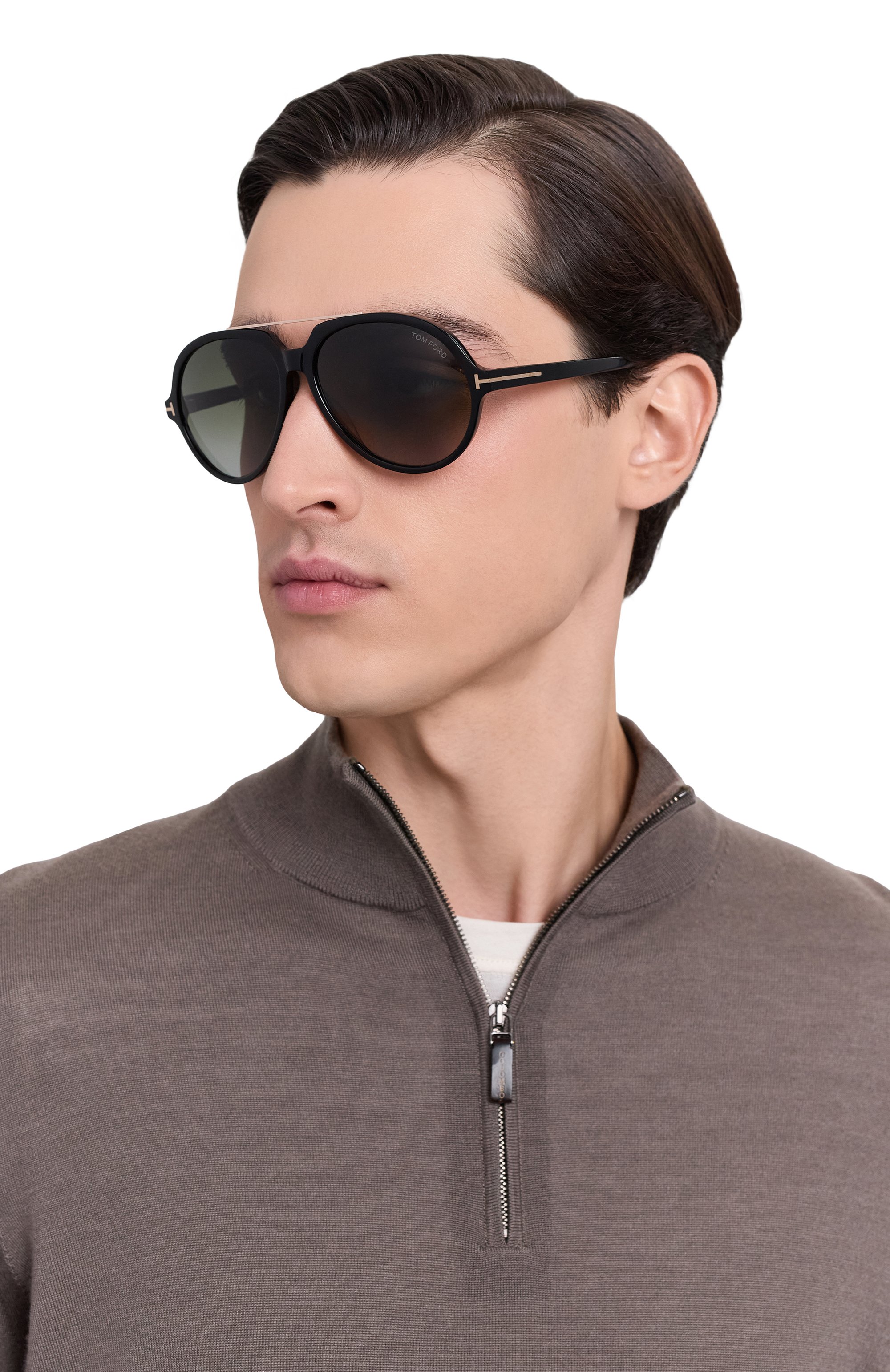 Солнцезащитные очки TOM FORD черного цвета по цене 54950 руб., арт. TF1210 01B, фото 2 Солнцезащитные очки TOM FORD, арт. TF1210 01B, фото 2