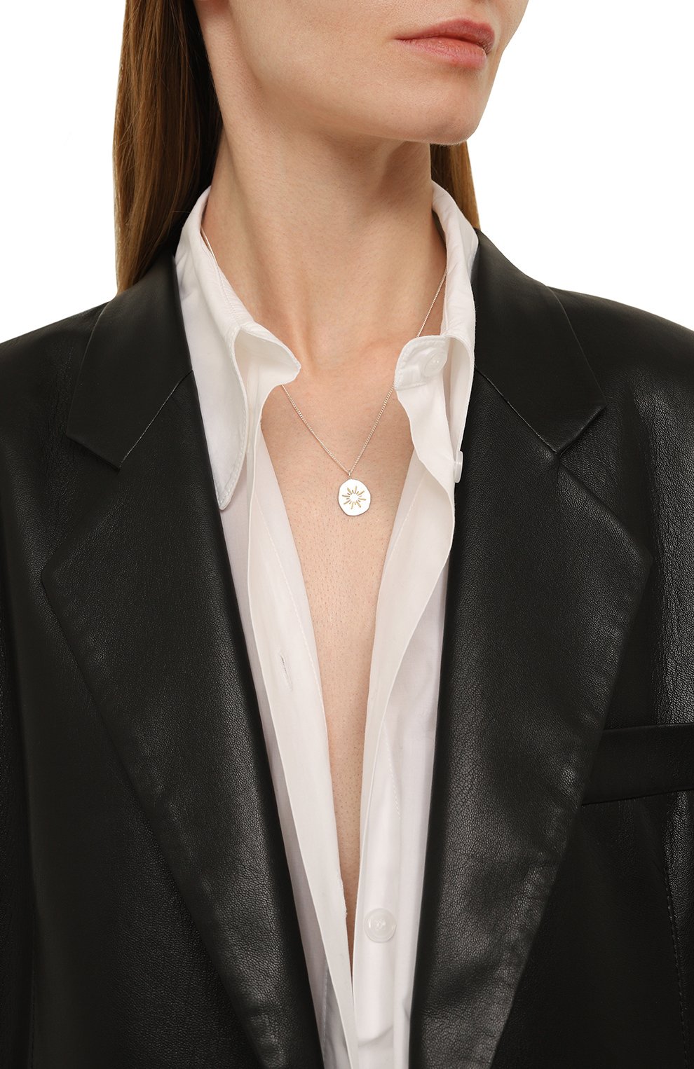 Кулон на цепочке MS. MARBLE серебряного цвета по цене 11000 руб., арт. MM-CHSHARSG, фото 2 Кулон на цепочке MS. MARBLE, арт. MM-CHSHARSG, фото 2