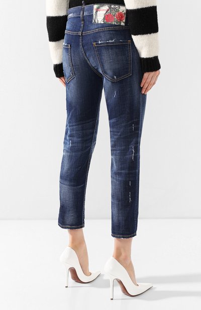 Джинсы с потертостями DSQUARED2 голубого цвета по цене 29850 руб., арт. S72LB0196/S30342, фото 4 Джинсы с потертостями DSQUARED2, арт. S72LB0196/S30342, фото 4