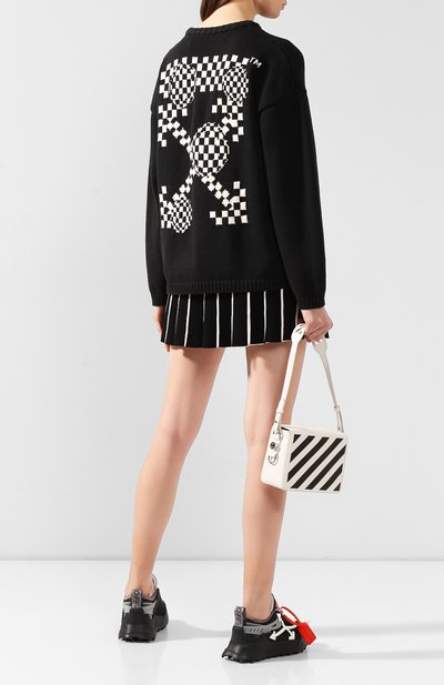 Свитер OFF-WHITE черного цвета по цене 54150 руб., арт. 0WHE017F19F940651001, фото 2 Свитер OFF-WHITE, арт. 0WHE017F19F940651001, фото 2