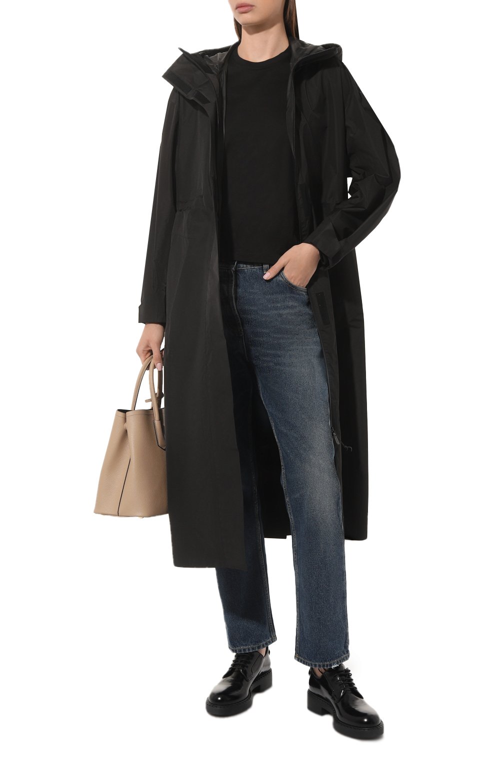 Плащ PRADA черного цвета по цене 290000 руб., арт. 291869-1XYV-F0002-202, фото 2 Плащ PRADA, арт. 291869-1XYV-F0002-202, фото 2