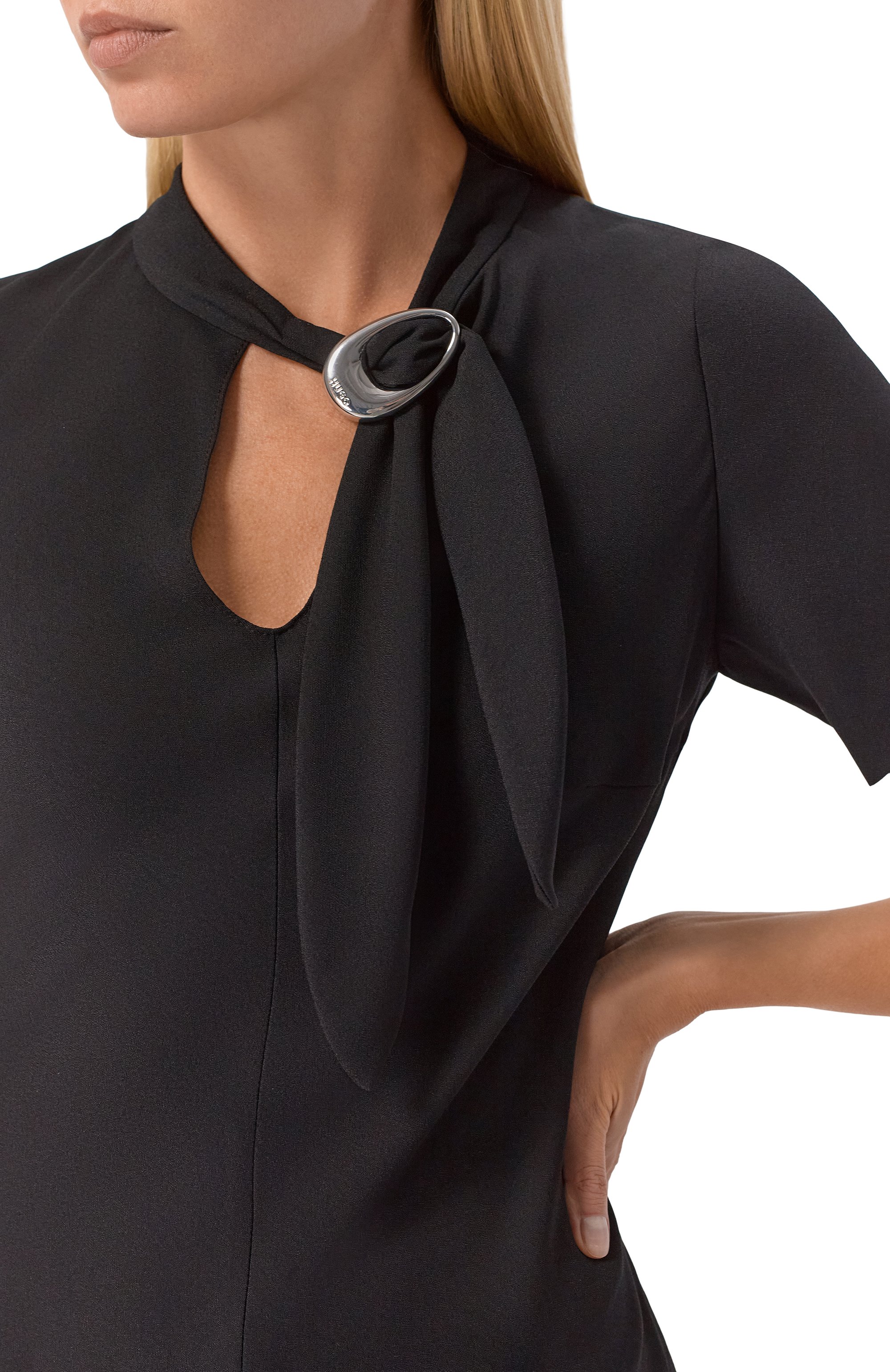 Платье из вискозы HUGO черного цвета по цене 43450 руб., арт. 50554051, фото 4 Платье из вискозы HUGO, арт. 50554051, фото 4