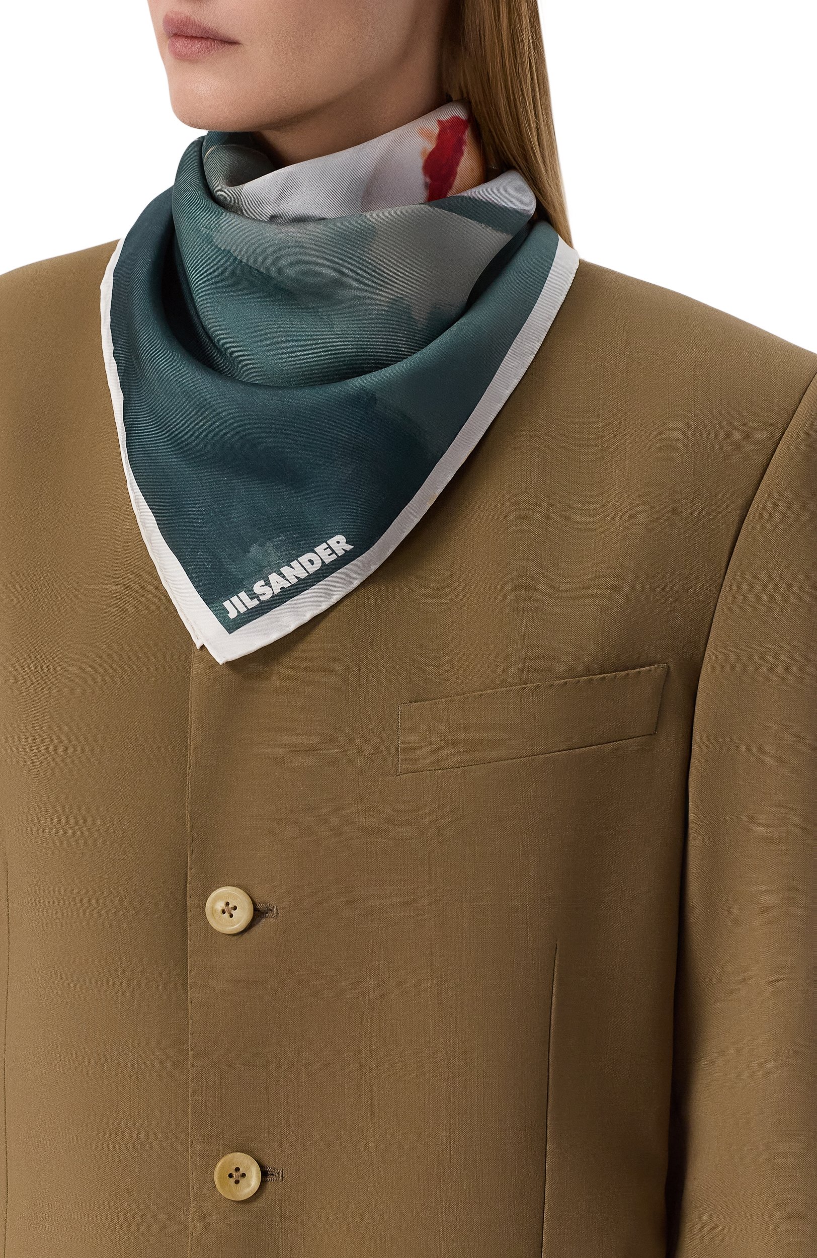 Шелковый платок JIL SANDER разноцветного цвета по цене 41300 руб., арт. J03TF0110/J55124, фото 2 Шелковый платок JIL SANDER, арт. J03TF0110/J55124, фото 2