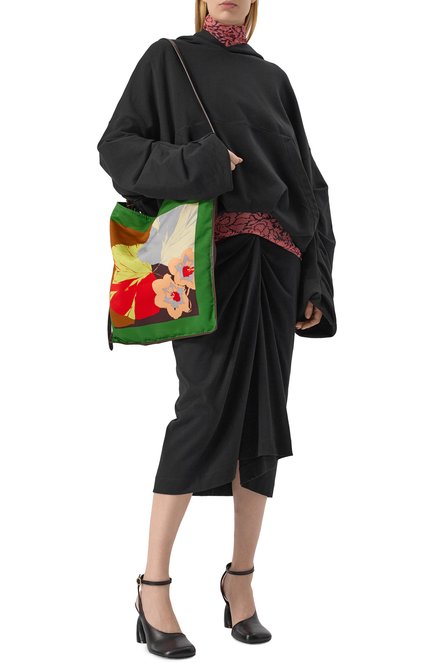 Женский хлопковое худи DRIES VAN NOTEN черного цвета, арт. 251-011106-1610 | Фото 2 (Материал сплава: Проставлено; Длина (для топов): Стандартные; Материал внешний: Хлопок; Рукава: Длинные; Драгоценные камни: Проставлено)