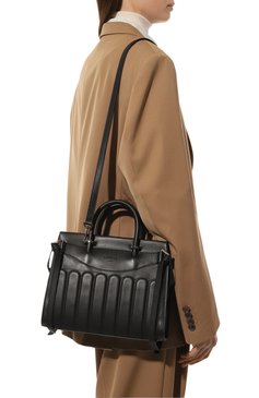 Женская сумка rodeo medium LANCEL черного цвета, арт. A12339 | Фото 2 (Сумки-технические: Сумки top-handle; Размер: medium; Материал: Натуральная кожа; Материал сплава: Проставлено; Нос: Не проставлено; Ремень/цепочка: На ремешке; Драгоценные камни: Проставлено)