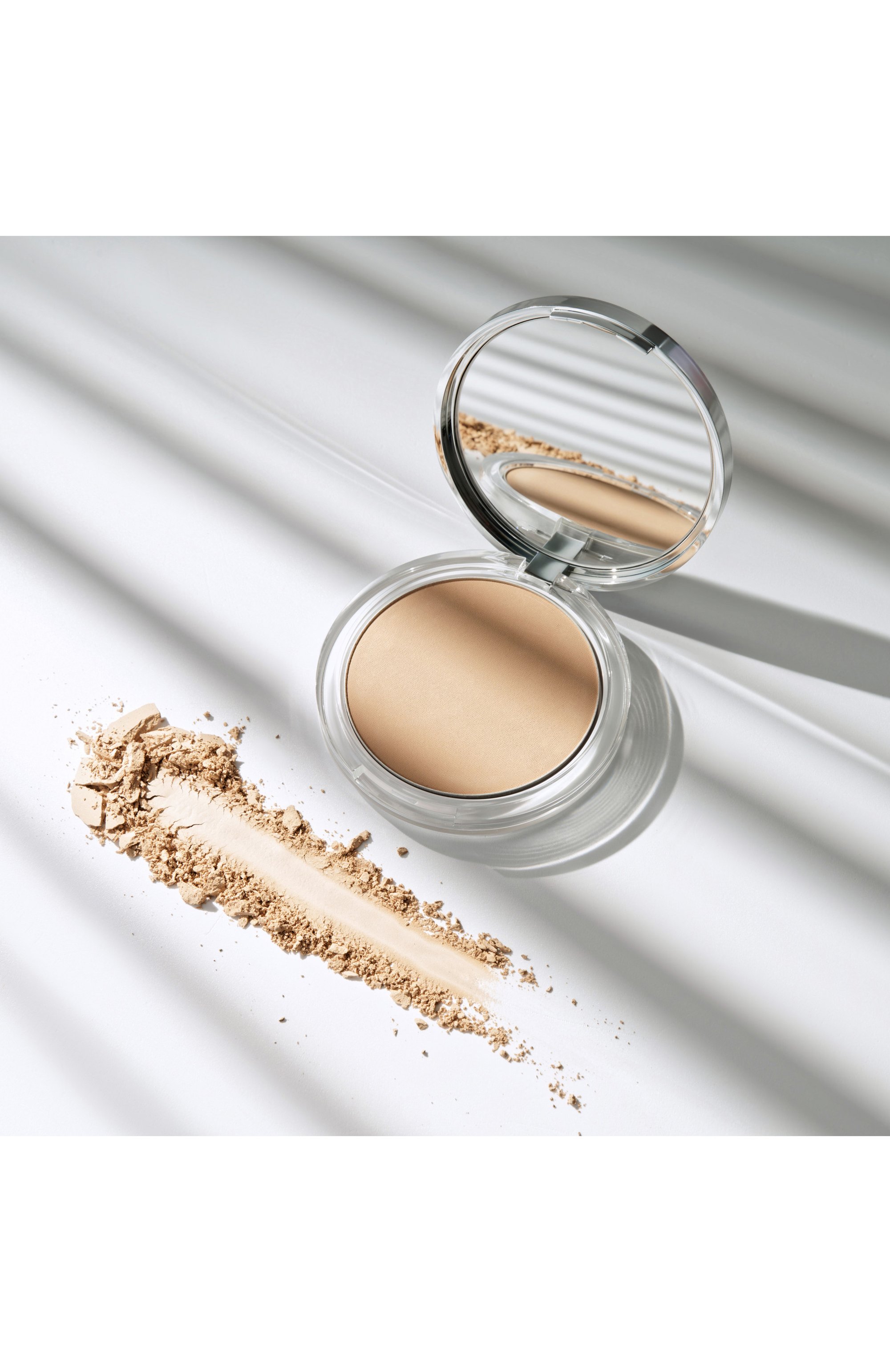 Легкая компактная пудра almost powder makeup spf 15, оттенок 06 deep CLINIQUE, арт. 6MPY-06, фото 4