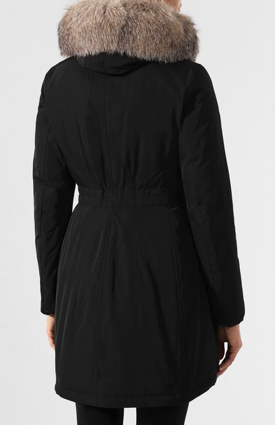 Парка moncler monticole MONCLER черного цвета по цене 221000 руб., арт. E2-093-49934-25-57136, фото 4 Парка moncler monticole MONCLER, арт. E2-093-49934-25-57136, фото 4