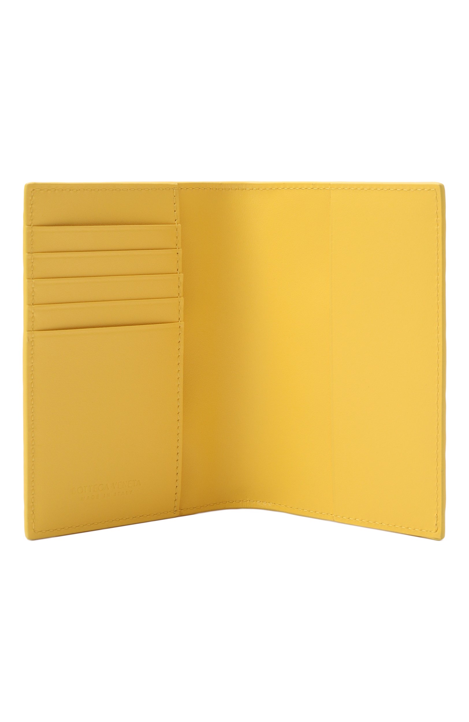 Кожаная обложка для паспорта BOTTEGA VENETA желтого цвета по цене 59950 руб., арт. 749954/VCPP2, фото 3 Кожаная обложка для паспорта BOTTEGA VENETA, арт. 749954/VCPP2, фото 3