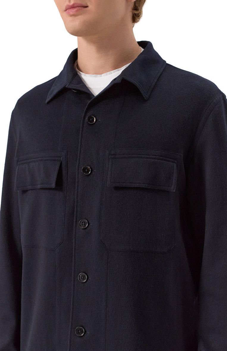 Мужская кашемировая куртка-рубашка ZEGNA темно-синего цвета, арт. S0T6B/E8V46 | Фото 5 (Длина (верхняя одежда): Короткие; Материал подклада: Синтетический материал; Материал внешний: Шерсть, Кашемир; Рукава: Длинные; Стили: Кэжуэл; Мужское Кросс-КТ: Куртка-рубашка, шерсть и кашемир; Кросс-КТ: Куртка, Легкие)