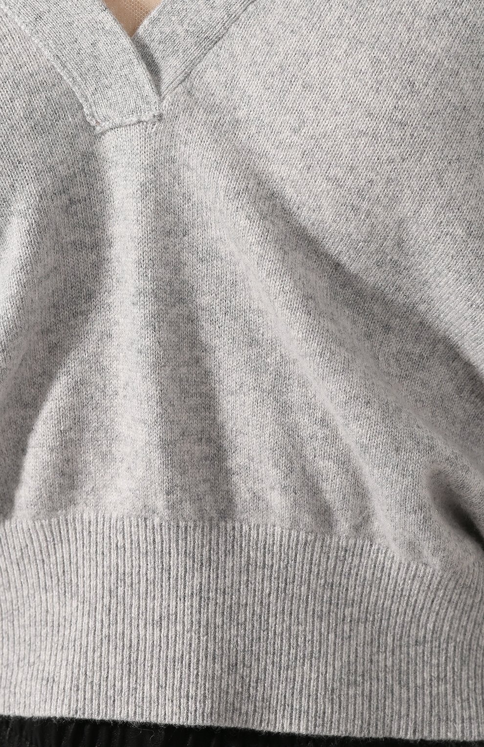 Топ из смеси шерсти и вискозы ALEXANDER WANG серого цвета по цене 56800 руб., арт. 1KC1201104, фото 5 Топ из смеси шерсти и вискозы ALEXANDER WANG, арт. 1KC1201104, фото 5