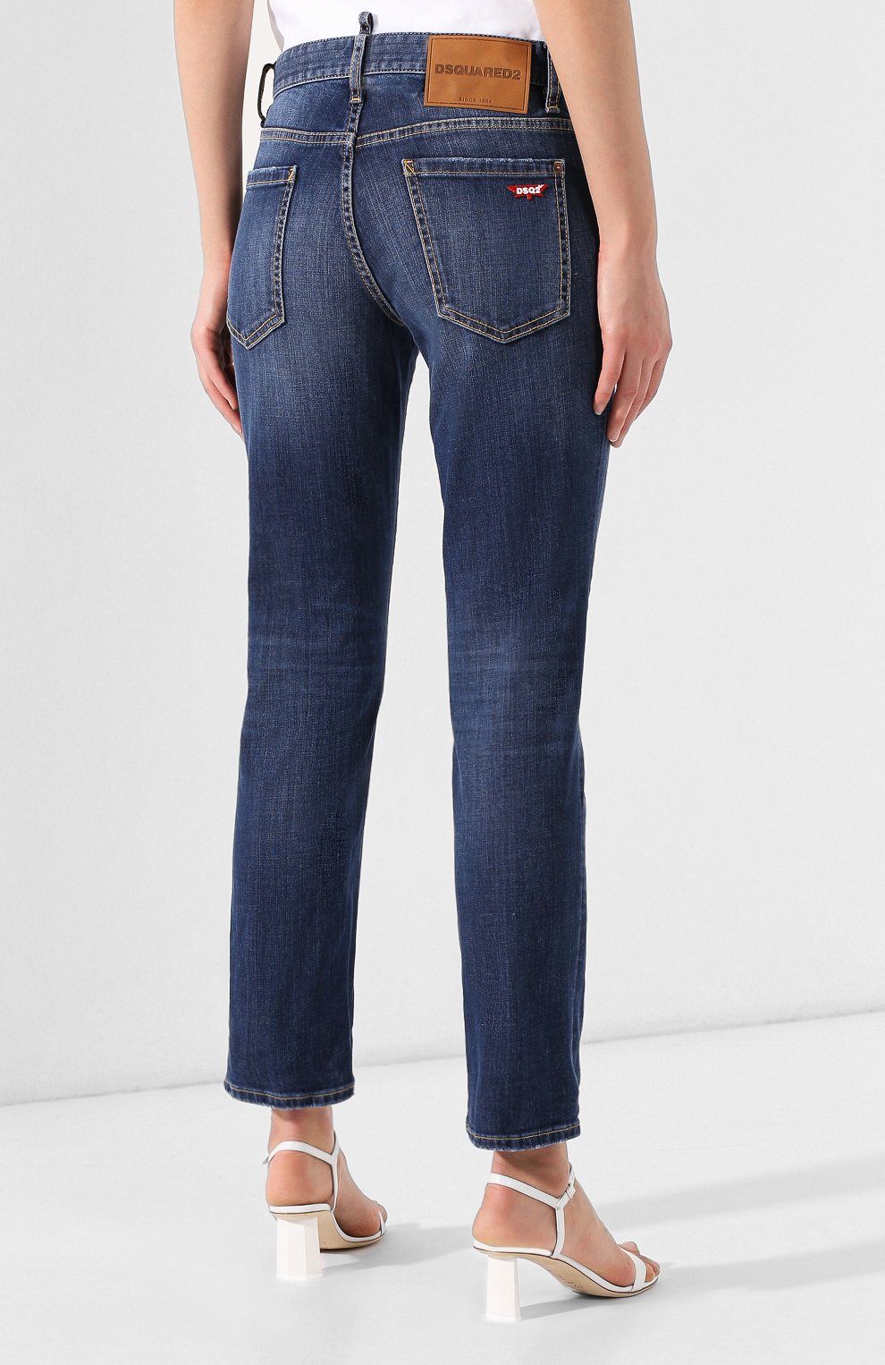 Джинсы DSQUARED2 синего цвета по цене 31150 руб., арт. S75LB0192/S30664, фото 4 Джинсы DSQUARED2, арт. S75LB0192/S30664, фото 4
