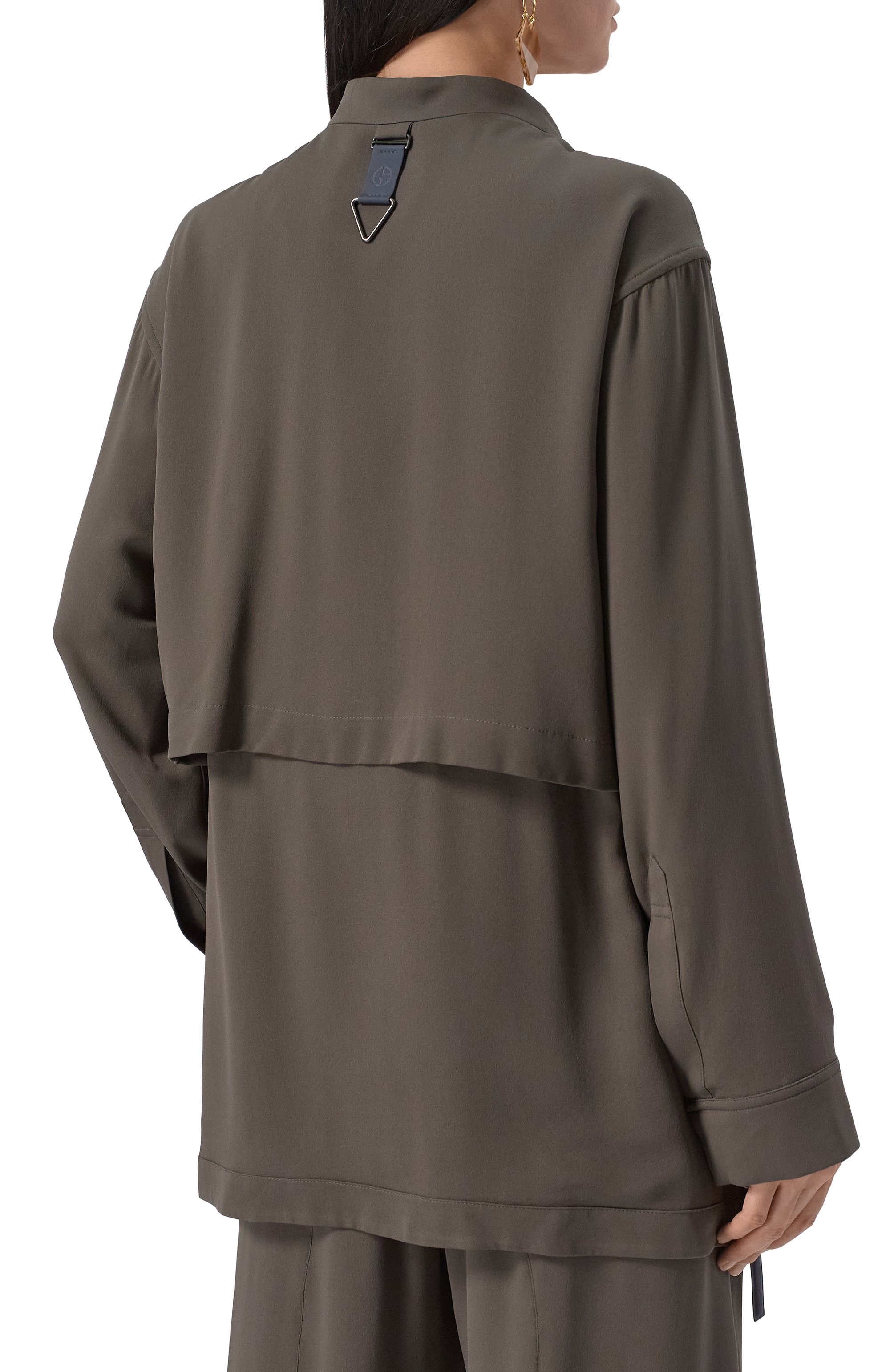 Шелковая куртка GIORGIO ARMANI хаки цвета по цене 481500 руб., арт. GW000757/TE10814, фото 4 Шелковая куртка GIORGIO ARMANI, арт. GW000757/TE10814, фото 4