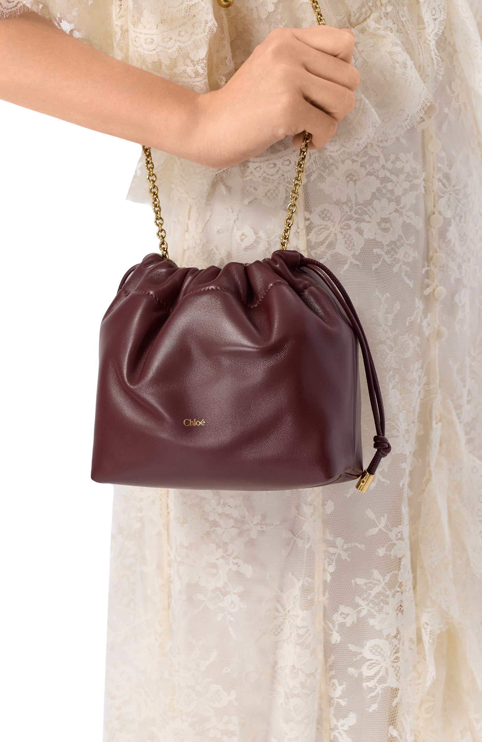 Сумка chloé icons mini CHLOÉ бордового цвета по цене 136000 руб., арт. CH26SP126R12, фото 2 Сумка chloé icons mini CHLOÉ, арт. CH26SP126R12, фото 2