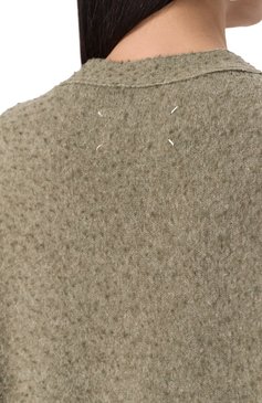 Мужского кардиган из шерсти и хлопка MAISON MARGIELA светло-зеленого цвета, арт. S50HP0019/M13108 | Фото 5 (Материал внешний: Хлопок, Шерсть; Нос: Не проставлено; Женское Кросс-КТ: Кардиган-одежда; Стили: Милитари, Кэжуэл; Мужское Кросс-КТ: Кардиган-одежда; Региональные ограничения белый список (Axapta Mercury): Не проставлено)