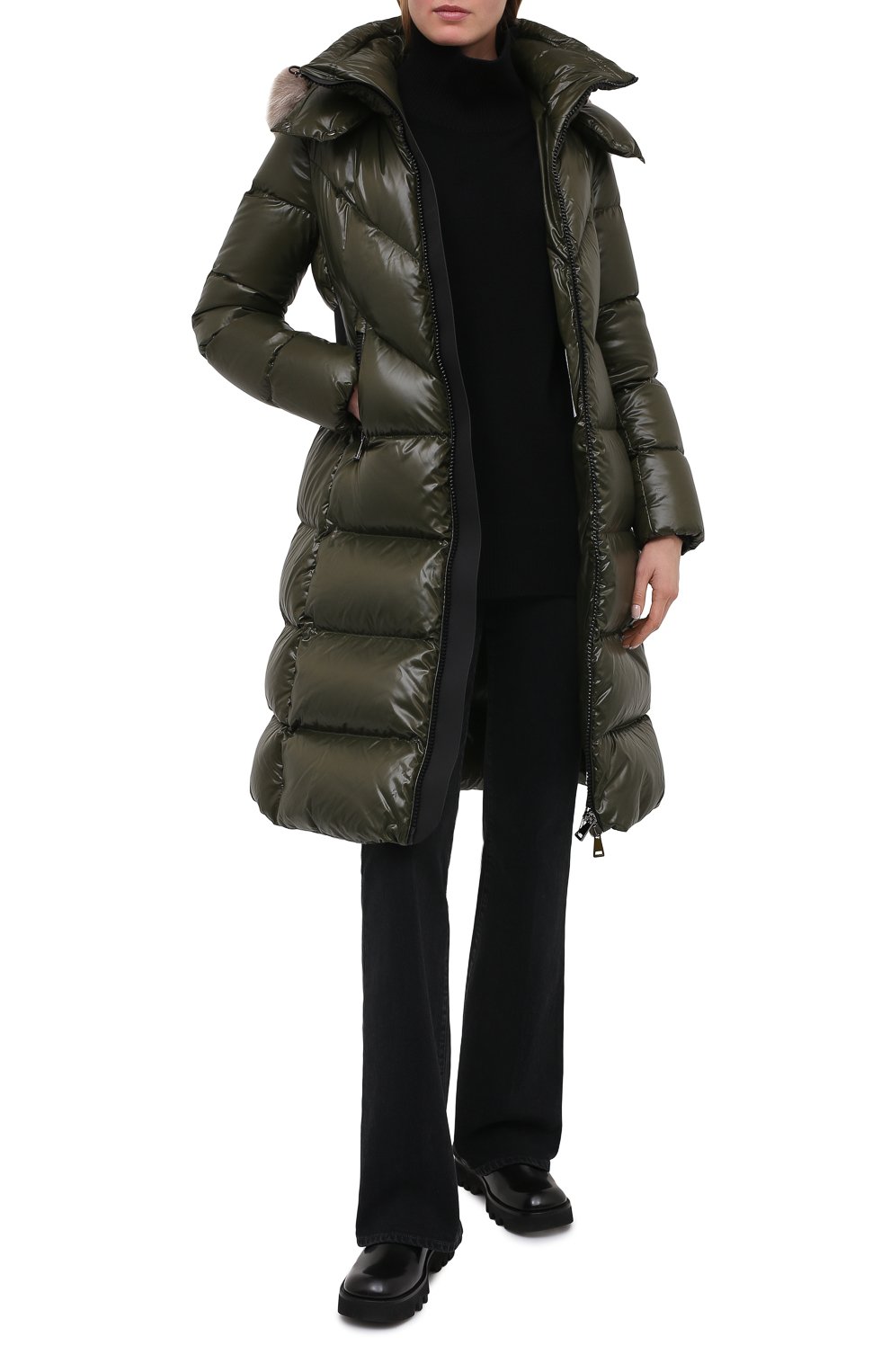 Пуховик MONCLER хаки цвета по цене 194500 руб., арт. F2-093-1C575-01-C0065, фото 2 Пуховик MONCLER, арт. F2-093-1C575-01-C0065, фото 2