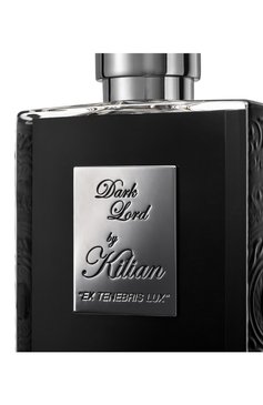 Мужской парфюмерная вода dark lord (50ml) KILIAN бесцветного цвета, арт. 3700550218333 | Фото 4 (Тип продукта - парфюмерия: Парфюмерная вода; Ограничения доставки: flammable)