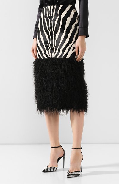 Кожаная юбка SAINT LAURENT черно-белого цвета по цене 377000 руб., арт. 584937/Y7VU2, фото 3 Кожаная юбка SAINT LAURENT, арт. 584937/Y7VU2, фото 3