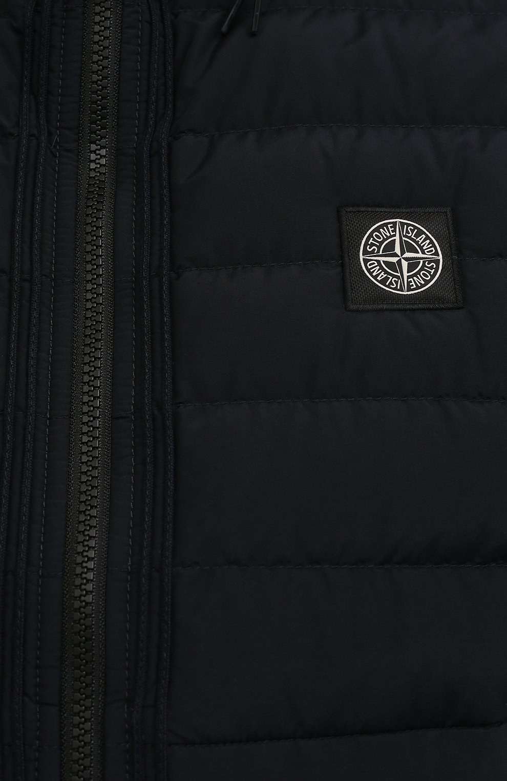 Пуховый жилет STONE ISLAND темно-синего цвета по цене 51900 руб., арт. 7515G0725, фото 5 Пуховый жилет STONE ISLAND, арт. 7515G0725, фото 5