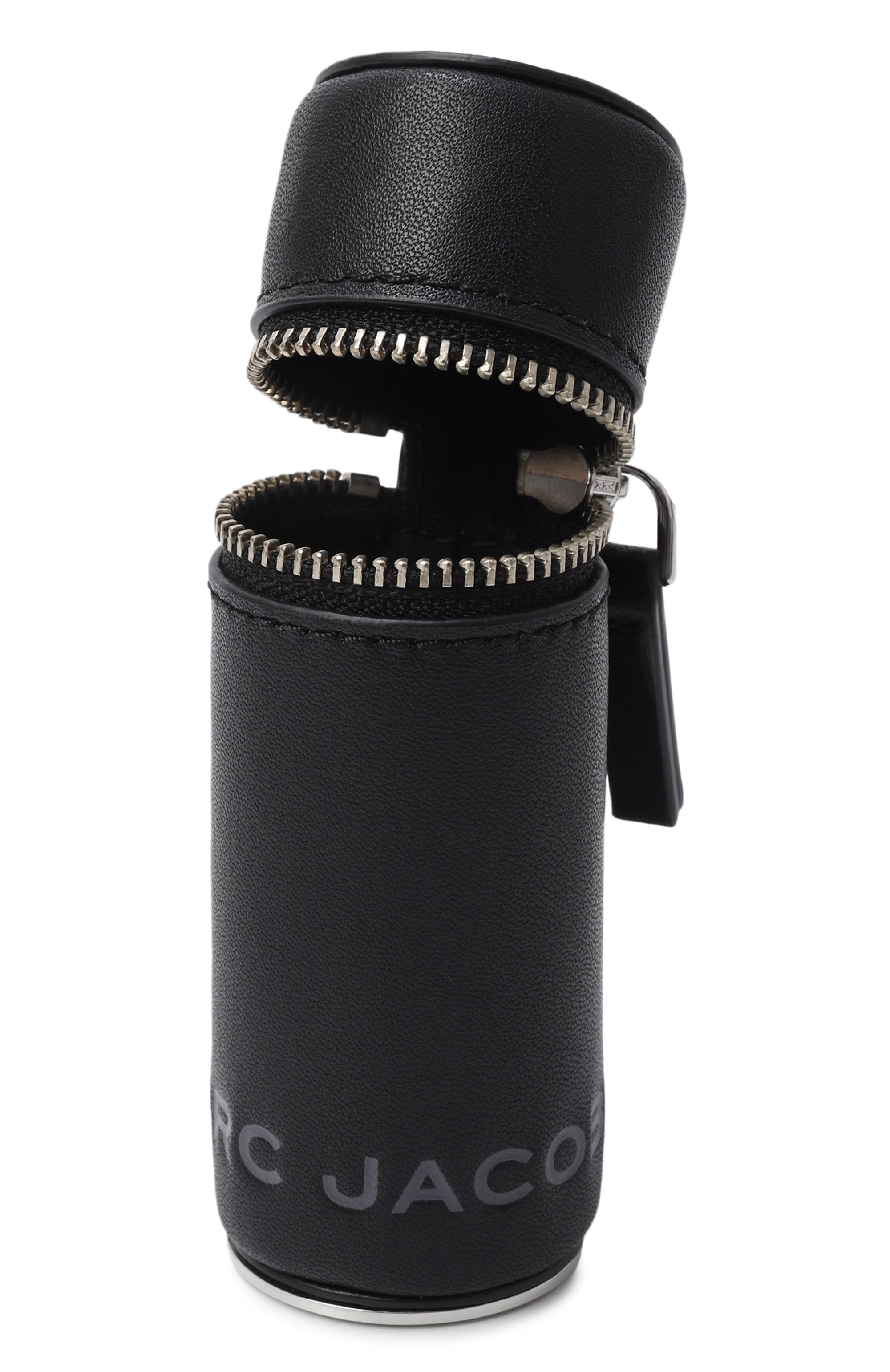 Кожаный футляр для помады MARC JACOBS (THE) черного цвета по цене 15750 руб., арт. 2F5SCP016S01, фото 3 Кожаный футляр для помады MARC JACOBS (THE), арт. 2F5SCP016S01, фото 3