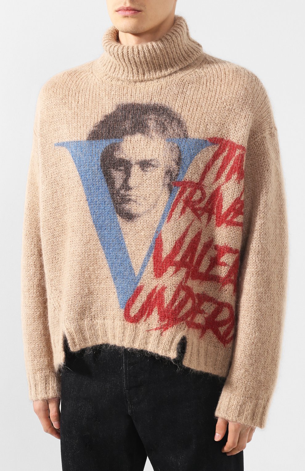 Свитер VALENTINO бежевого цвета по цене 183500 руб., арт. SV0KC05W5QR, фото 3 Свитер VALENTINO, арт. SV0KC05W5QR, фото 3